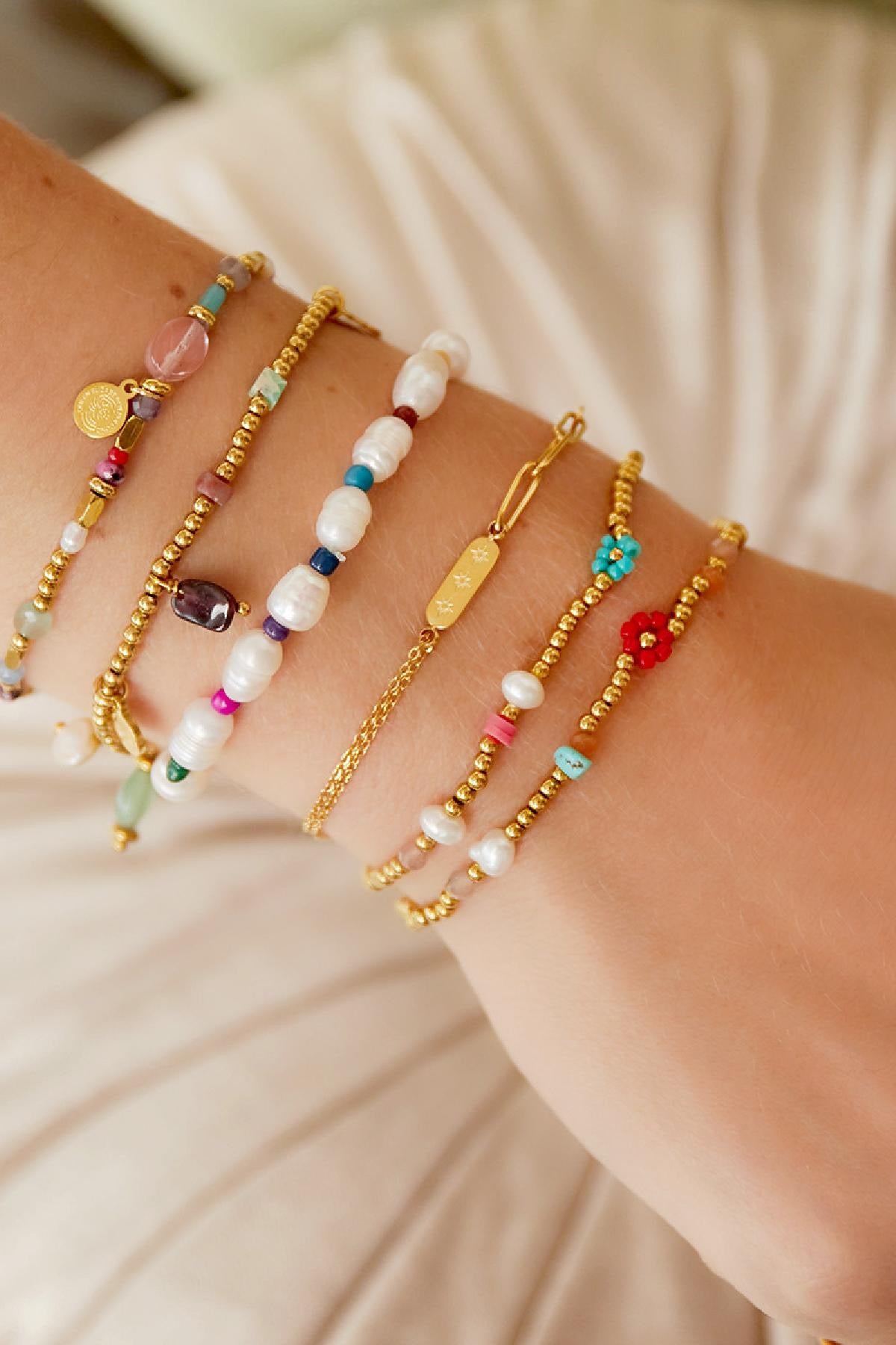 Little spark armband