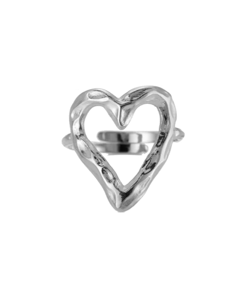 AMOUR ring