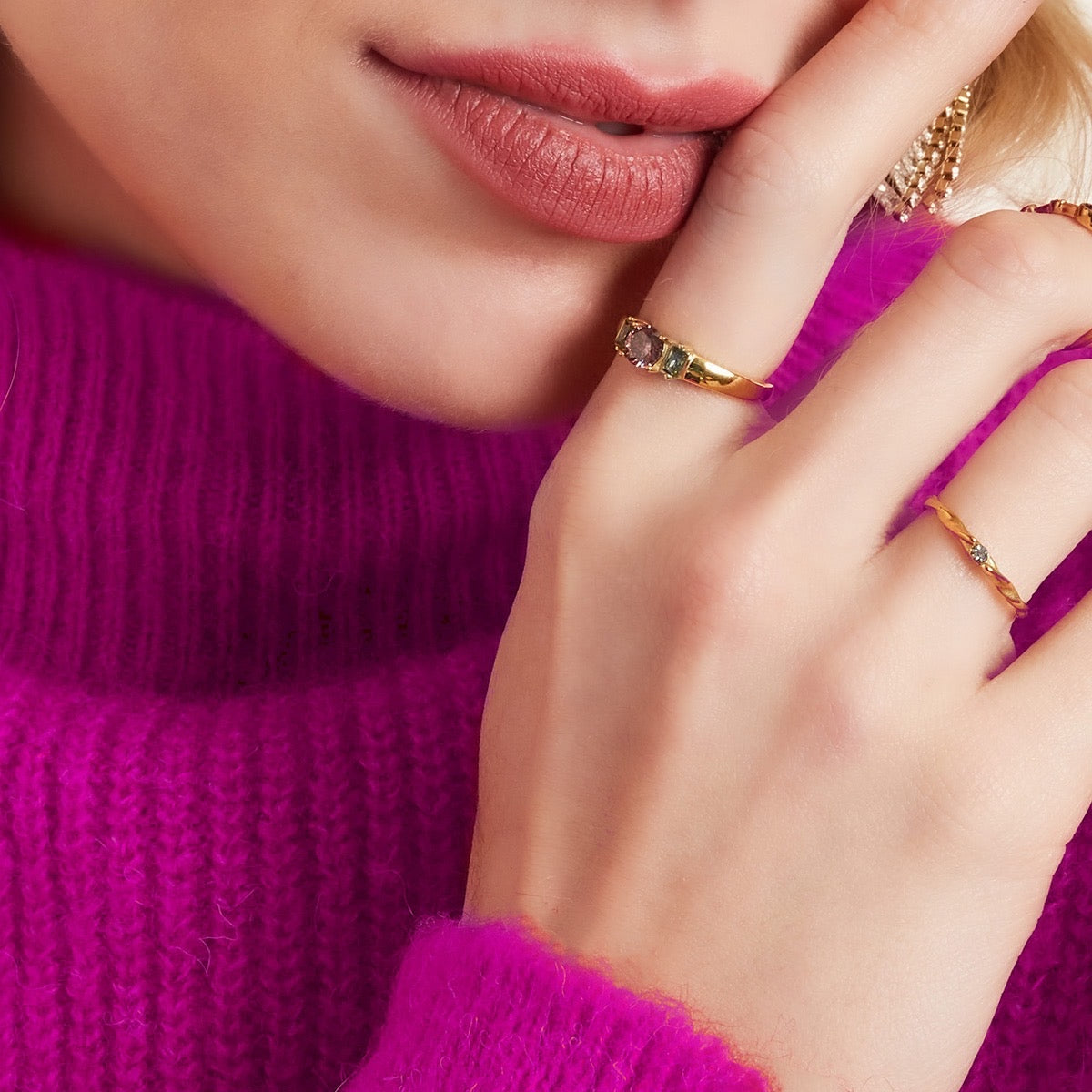 Isa ring roze